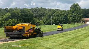 Best Gravel Driveway Installation  in Brewerton, NY